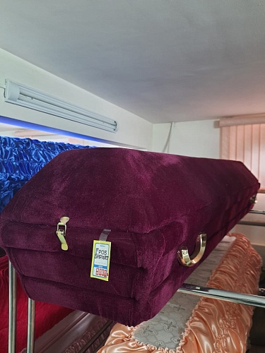 Гроб бархат